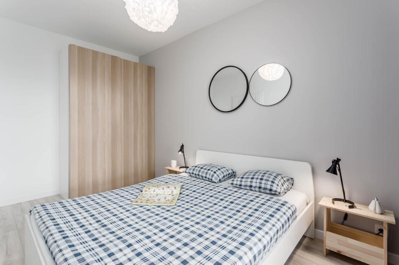 Chill Apartments Ursus Варшава Экстерьер фото